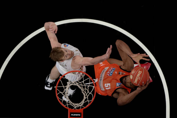 俱乐部的故 俱乐部的故