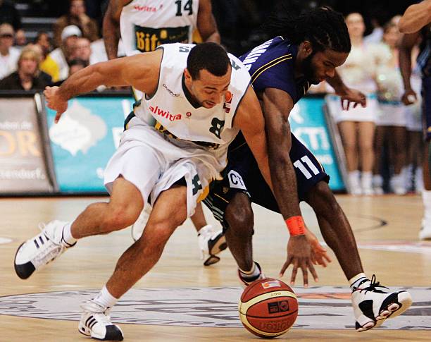 帮助他们快 帮助他们快