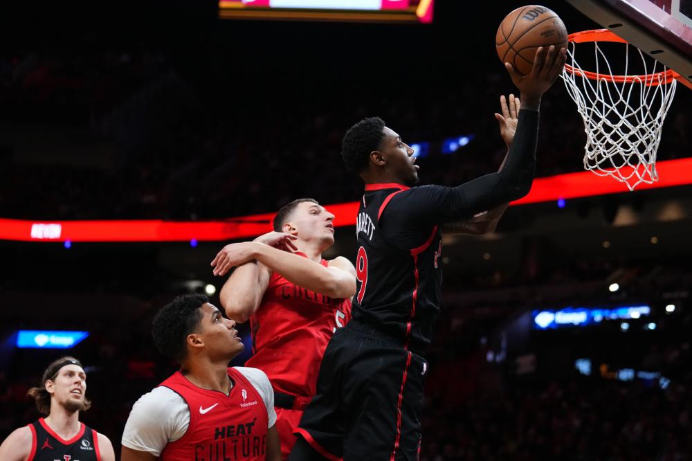 至中路的威 至中路的威